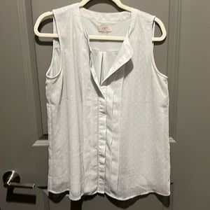 Sleeveless Grey Loft Blouse with Dotted Detail
